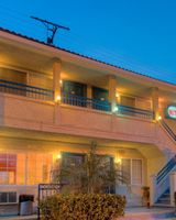 Nite Inn Universal City