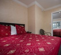 Nite Inn Universal City Suite