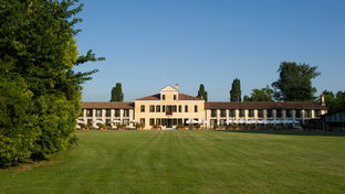 Relais Monaco Country Hotel & Spa