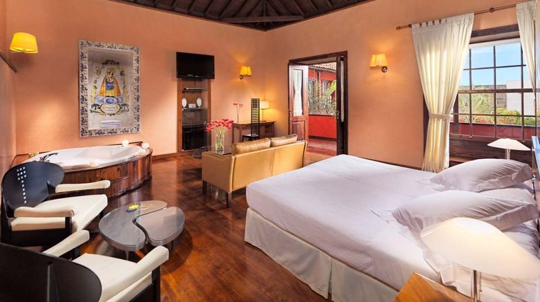 <b>Hotel San Roque Suite</b>