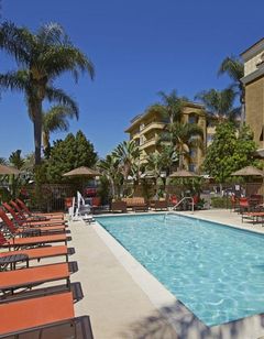 Anaheim Portofino Inn & Suites