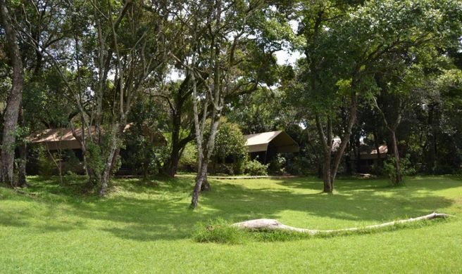 Mara River Camp Exterior