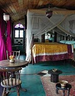 236 Hurumzi Hotel