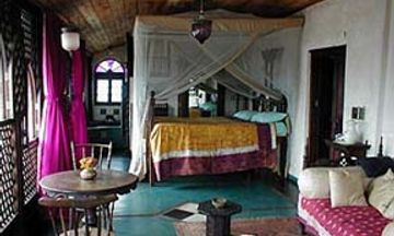 236 Hurumzi Hotel
