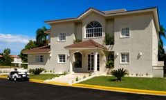 Lifestyle Crown Villas