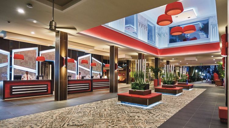 Hotel Riu Bambu Lobby