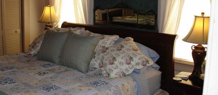 The Lattice Inn Room