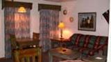 Cameron Trading Post Suite