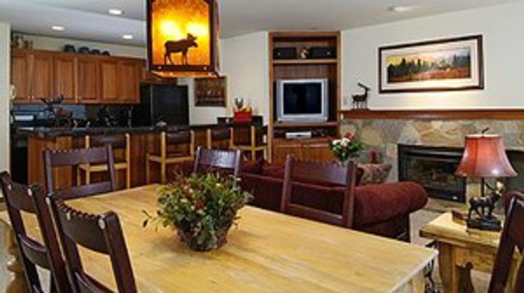 Vail Spa Condominiums Suite