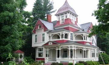 Grand Victorian Bed & Breakfast