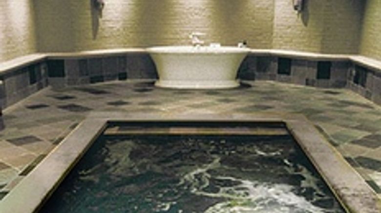 <b>The Baker House 1650 Spa</b>