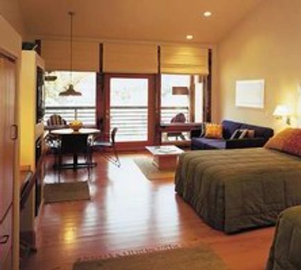 Desert Pearl Inn Room