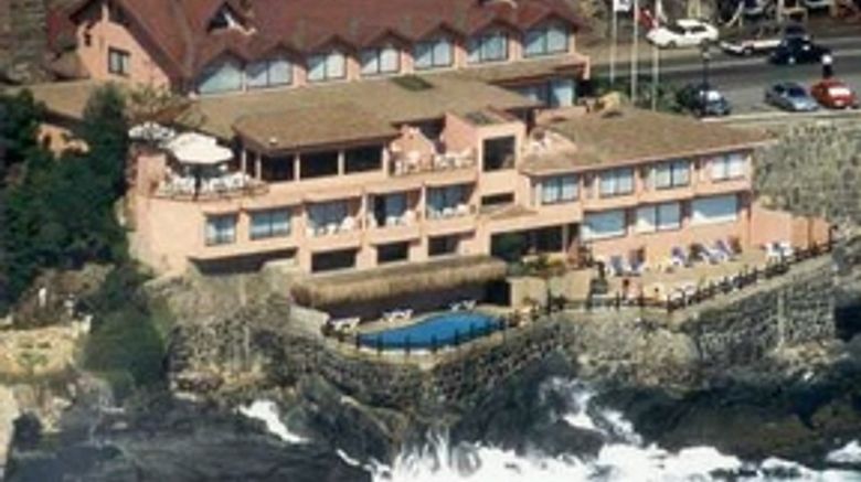 Hotel Oceanic Exterior