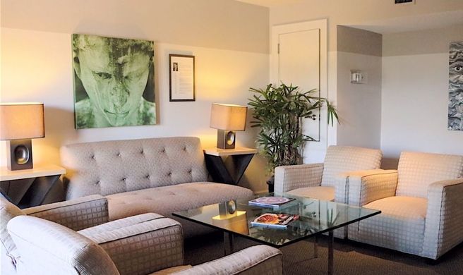 Eo Inn Lobby