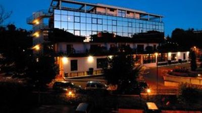 Zone Hotel