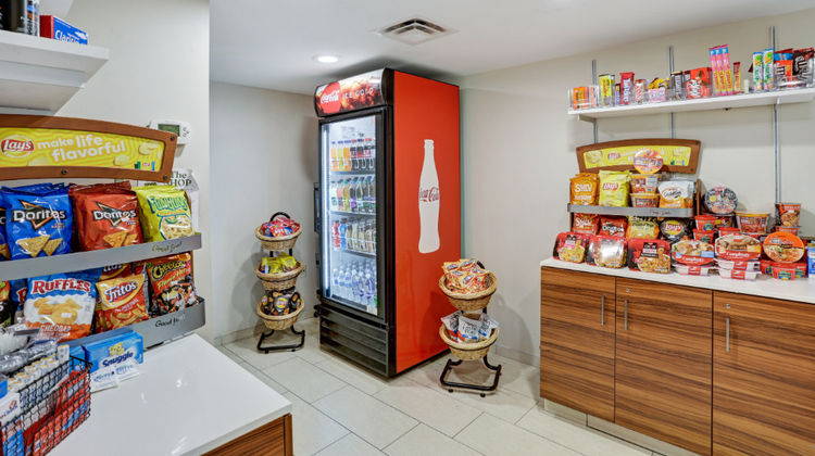 Staybridge Suites Columbia Restaurant