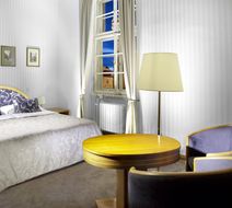 Hotel & Dependence Pod Vezi Room