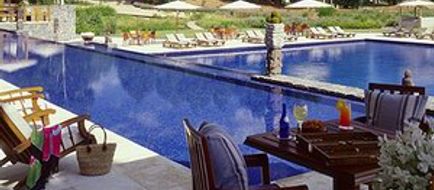 Carmelo Resort & Spa Pool