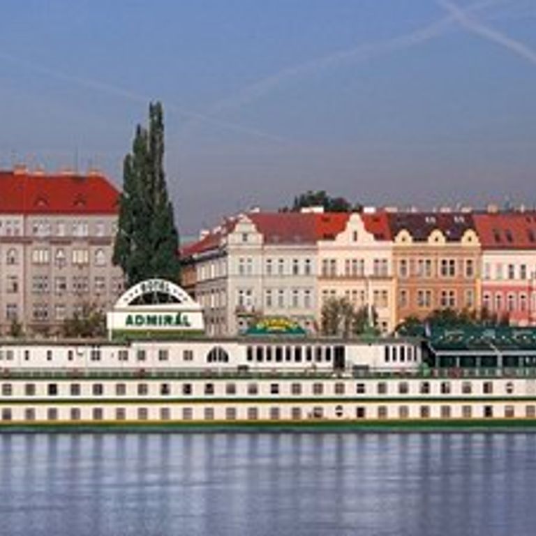 Admiral Botel