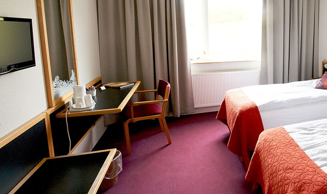 Hotel Varmahlid Room