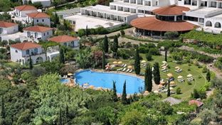 Sunrise Village Beach Hotel