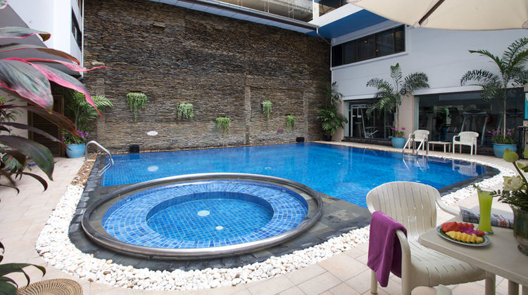 Royal President Bangkok Pool