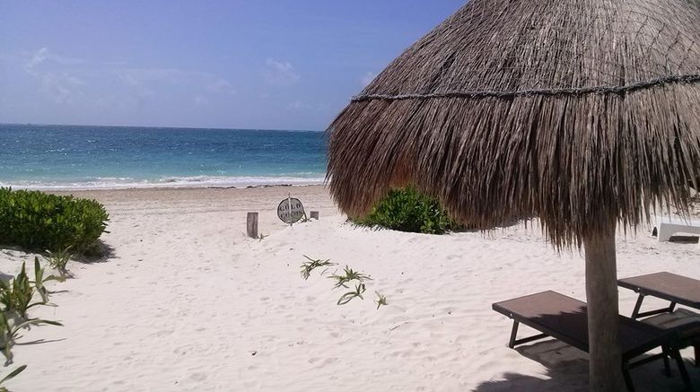<b>Acamaya Reef Cabanas & Beach Club Exterior</b>