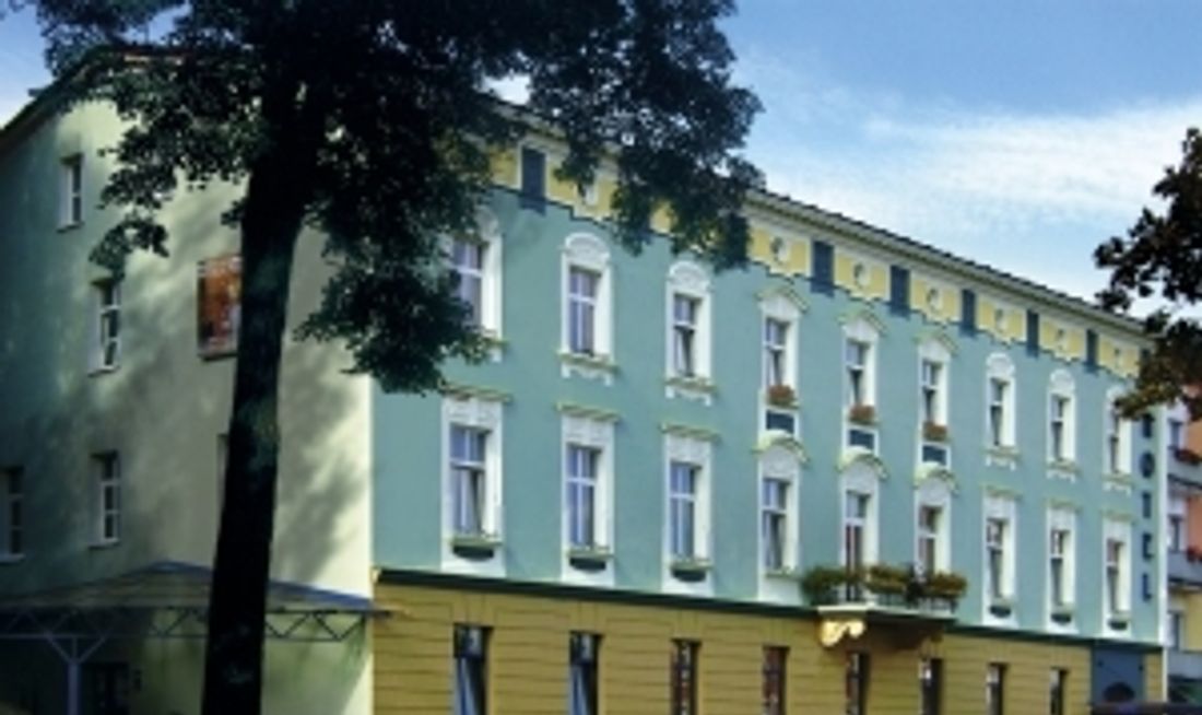 Hotel Polonia Raciborz Exterior
