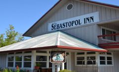 Sebastopol Inn