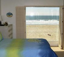 Mission Beach Oceanfront Vacation Rental Suite
