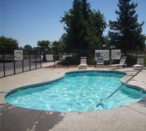 Motel 6 Dixon Pool