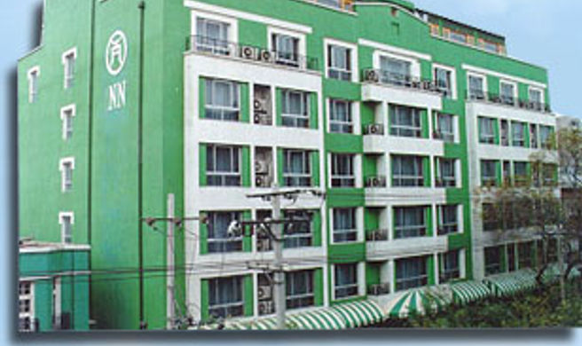 Tianrui Hotel Exterior