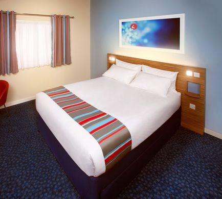Ibis Budget Dundee Comperdown Room