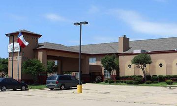 Studio 6 Burleson