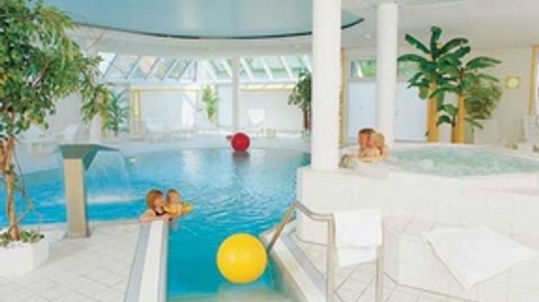 <b>Schokoladen Hotel Pool</b>