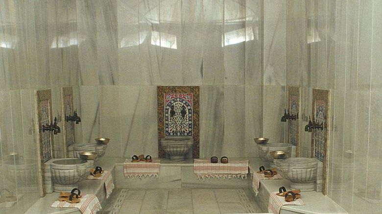 <b>Hotel Istanbul Kervansaray Spa</b> <b>Hotel Istanbul Kervansaray Spa</b>