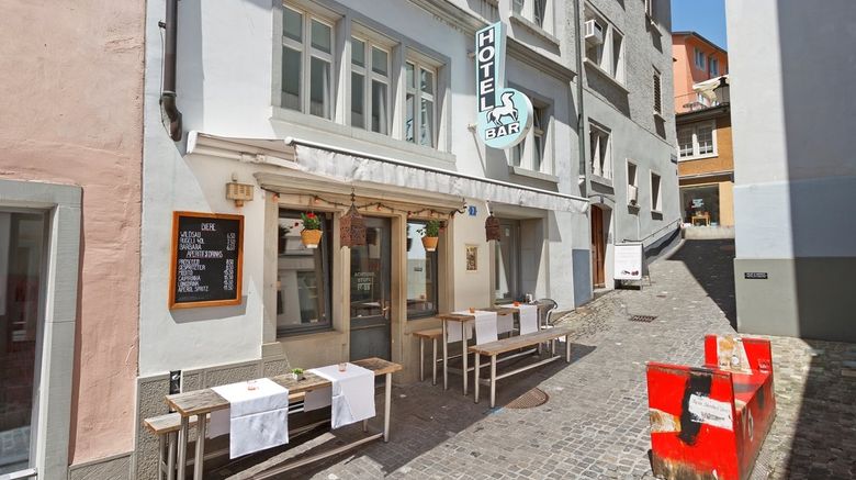 Hotel Roessli Exterior