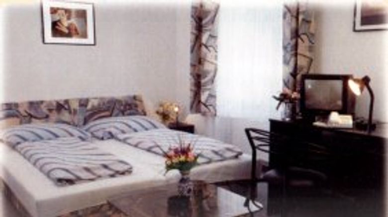 <b>Riess City Hotel Room</b>