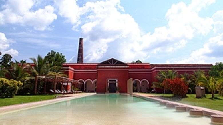 <b>Hacienda Temozon Sur Pool</b>