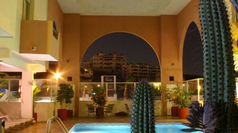 <b>Hotel & Suites Las Palmas Pool</b> <b>Hotel & Suites Las Palmas Pool</b>