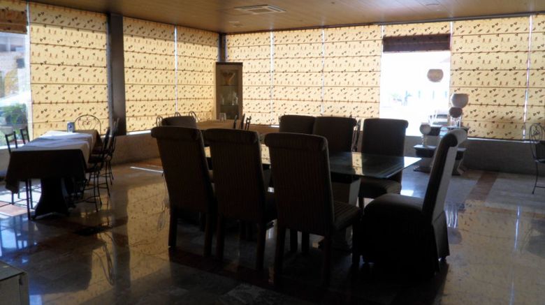 <b>Holiday Suites Hotel & Beach Resort Meeting</b> <b>Holiday Suites Hotel & Beach Resort Meeting</b>