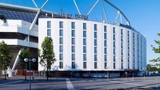 The Curve Hotel BayArena