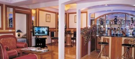 The Capitol Hotel Suite
