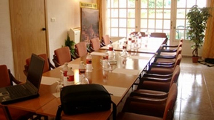 Miraflores Hotel Meeting