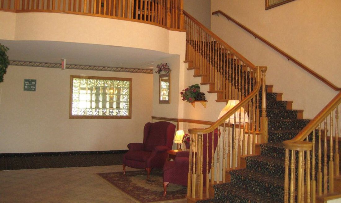 FairBridge Inn and Suites Miles City Lobby