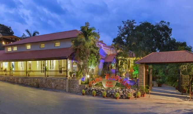 Cama Rajputana Club Resort Exterior