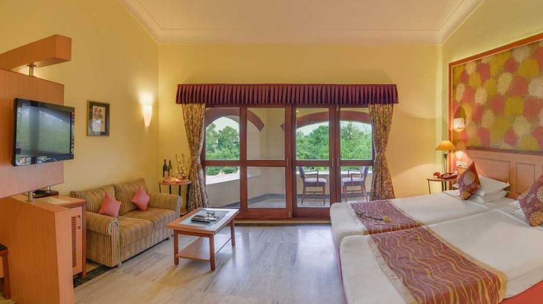 <b>Cama Rajputana Club Resort Room</b>