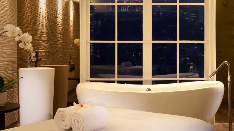 <b>Hotel Gran Mahakam Jakarta Spa</b> <b>Hotel Gran Mahakam Jakarta Spa</b>