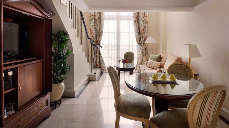 <b>Hotel Gran Mahakam Jakarta Suite</b> <b>Hotel Gran Mahakam Jakarta Suite</b>