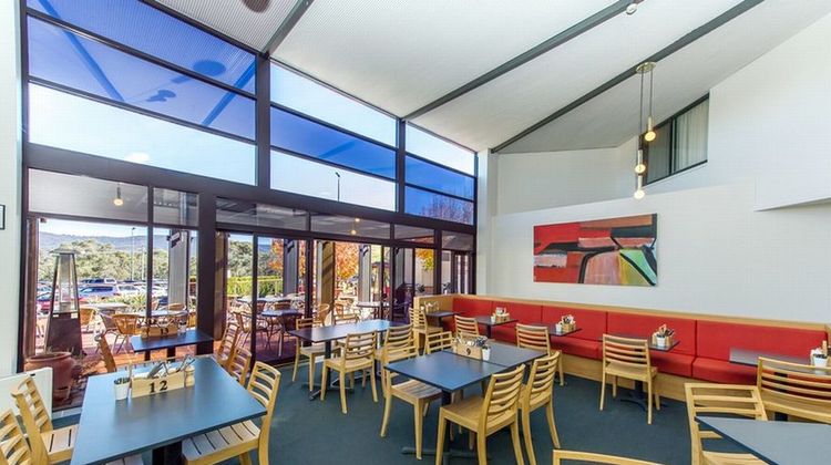 Alpha Hotel Canberra Restaurant